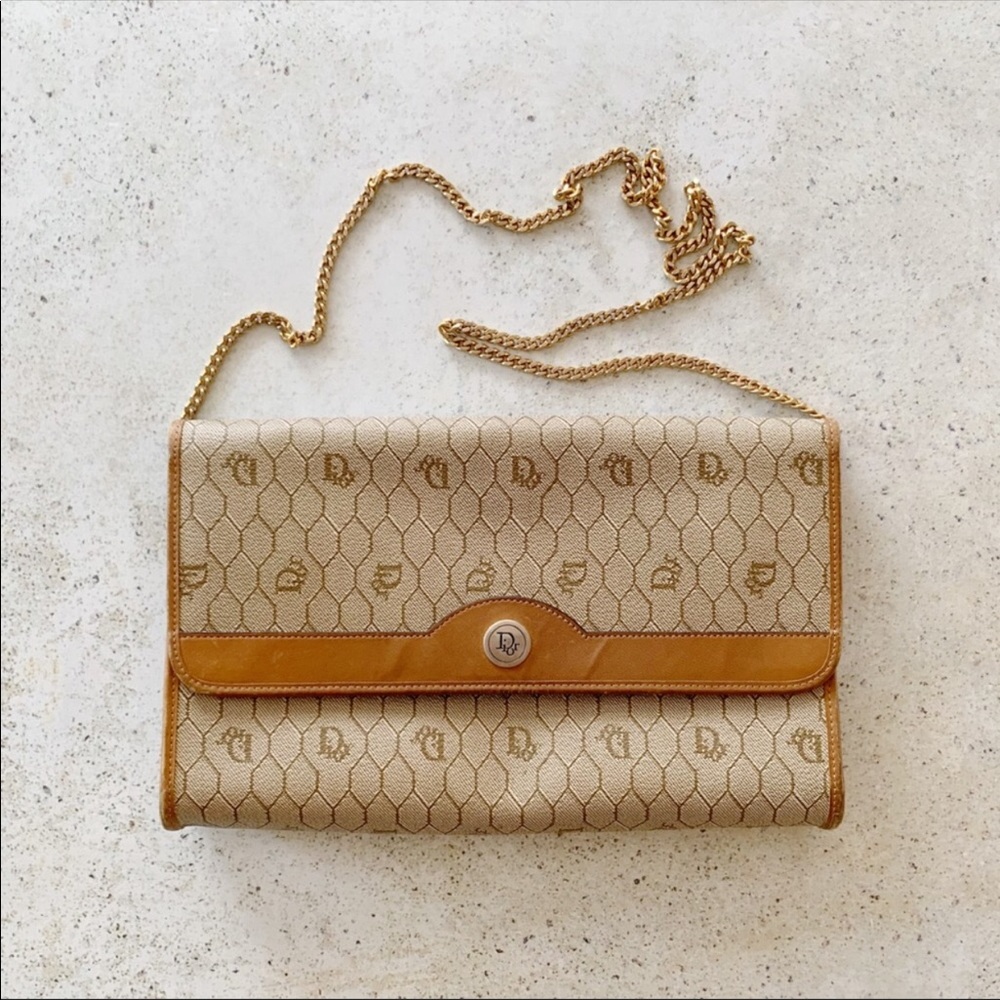 Dior purse